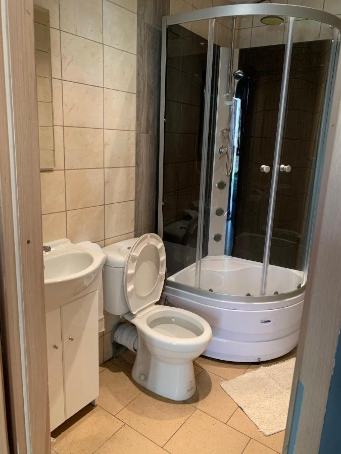 Hotel Ostoja Na Wzgorzu à Swieszyno  Extérieur photo